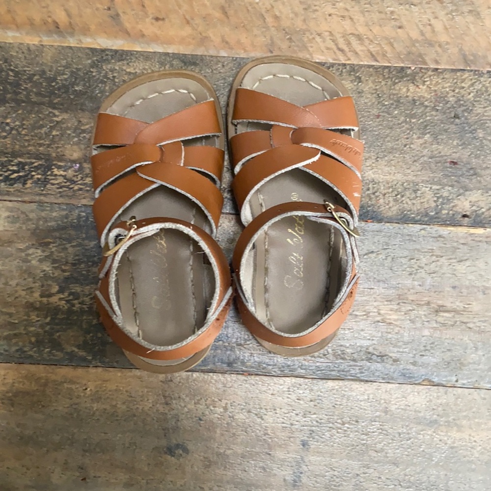 Saltwater sandals